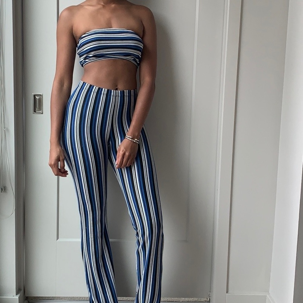 Fashion Nova - Two Piece (Bandeau & Flared Pants)